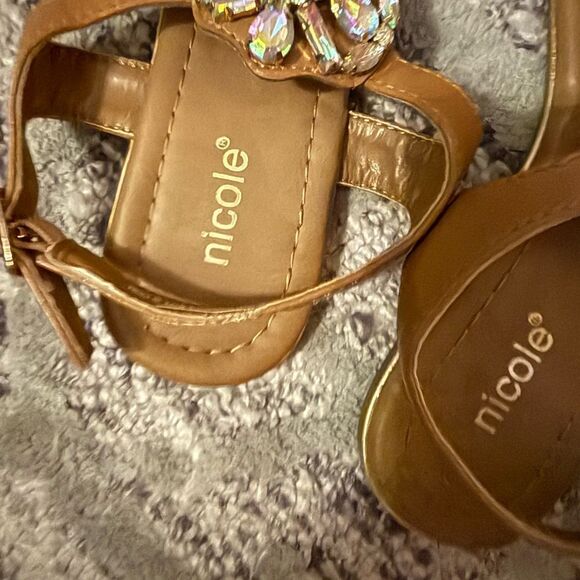 Nicole Tan Bling Sandals for Summer size 6 - Picture 3 of 6